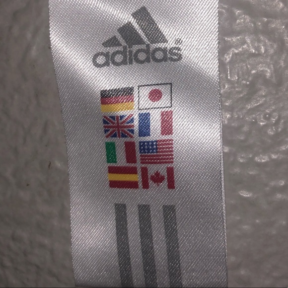 🌟 Adidas Racerback - Picture 6 of 7